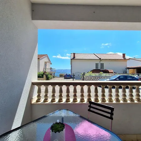 Drena Apartmán Novi Vinodolski